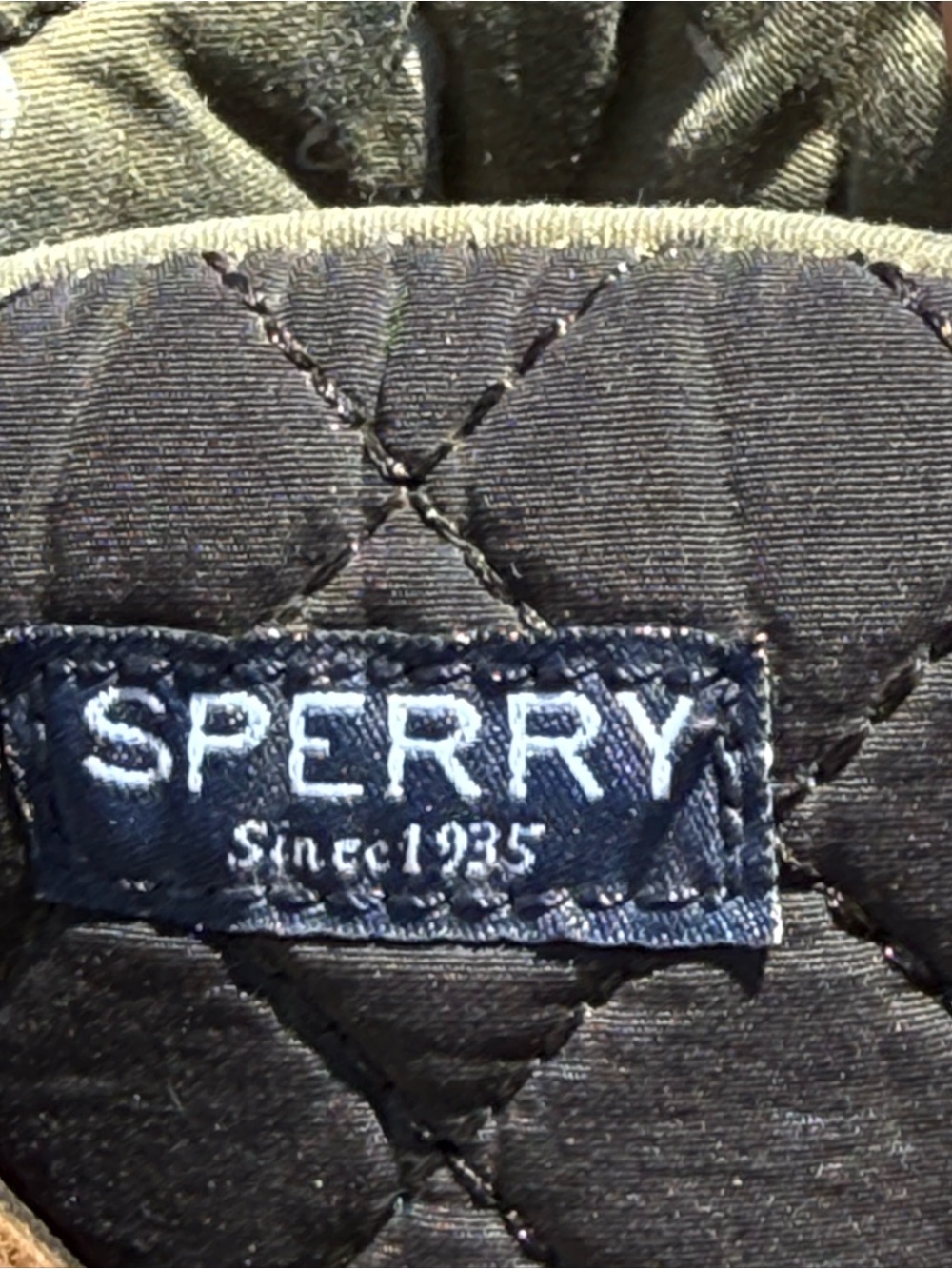 Sperry Black Quilted Fabric Label Detailing View 6